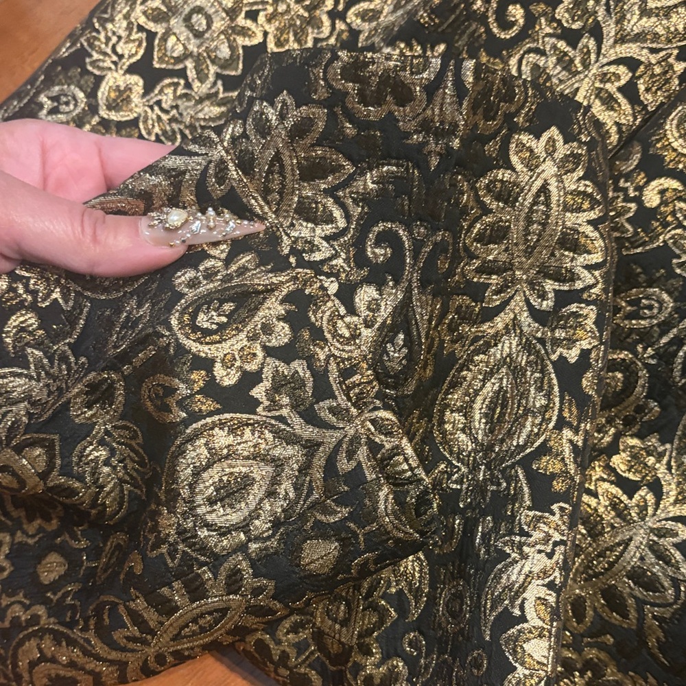 Paul & Joe Brocade Black and Gold Cropped Pants - Picture 14 of 14